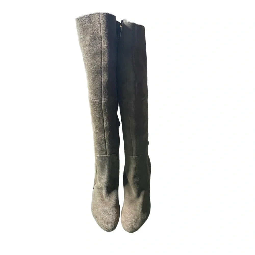 Cynthia Rowley DLUXE tan suede boots size 6.5M - Picture 2 of 12